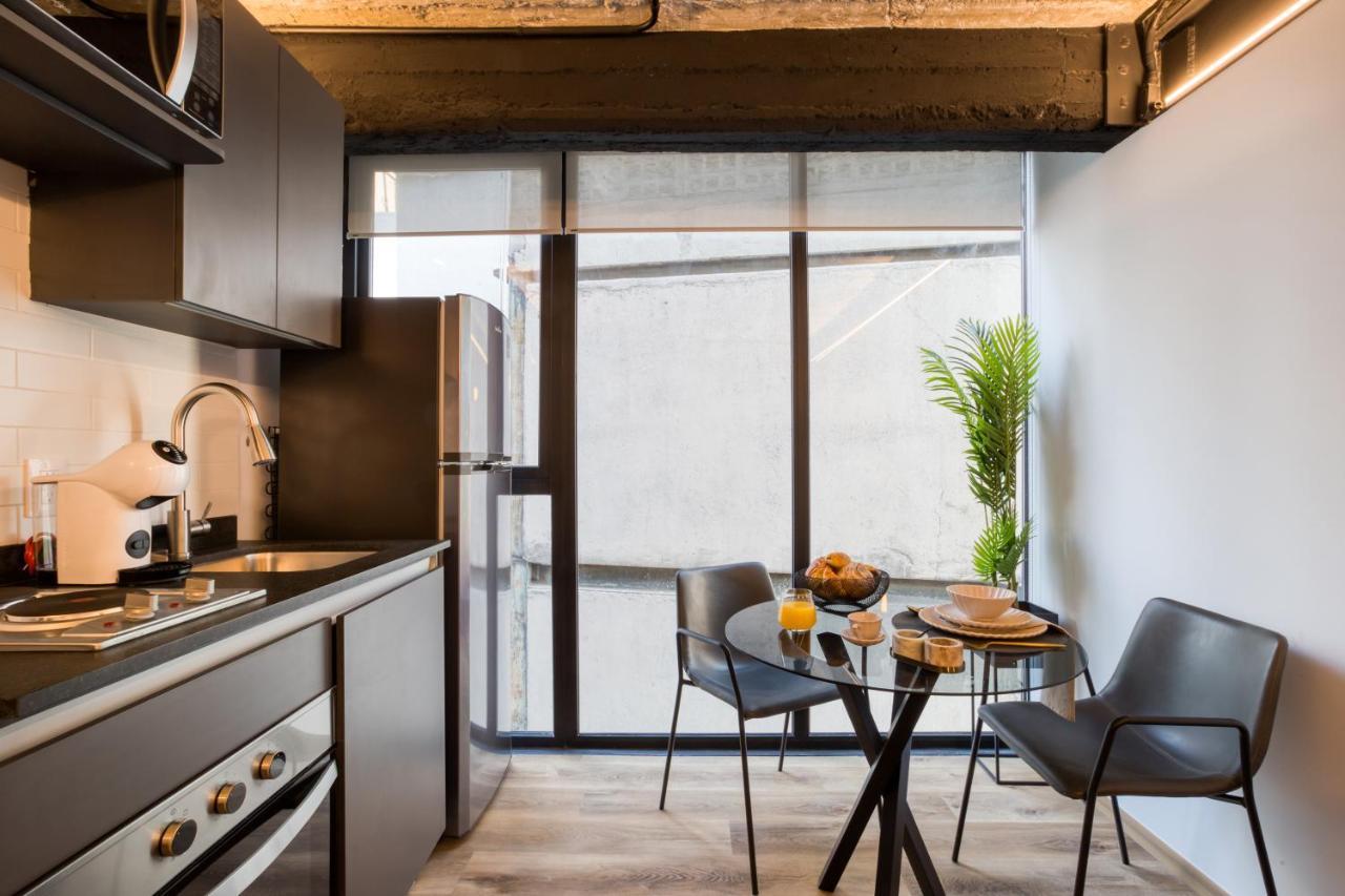 Urban One-Bedroom Apartment,1469143799:JPEG